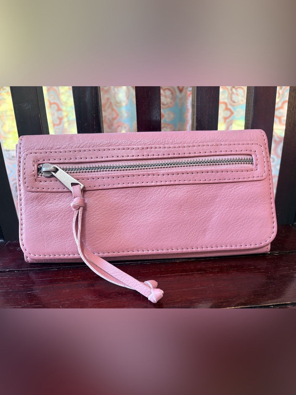 NWOT Banana Republic Pink Pebbled Leather Wallet